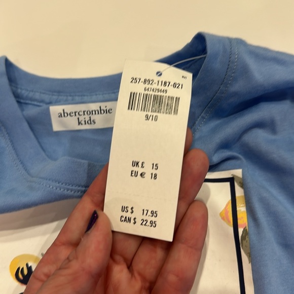 Abercrombie and Fitch Girl’s 9/10 Citrus/Moose T-shirt  NWT - Picture 3 of 5